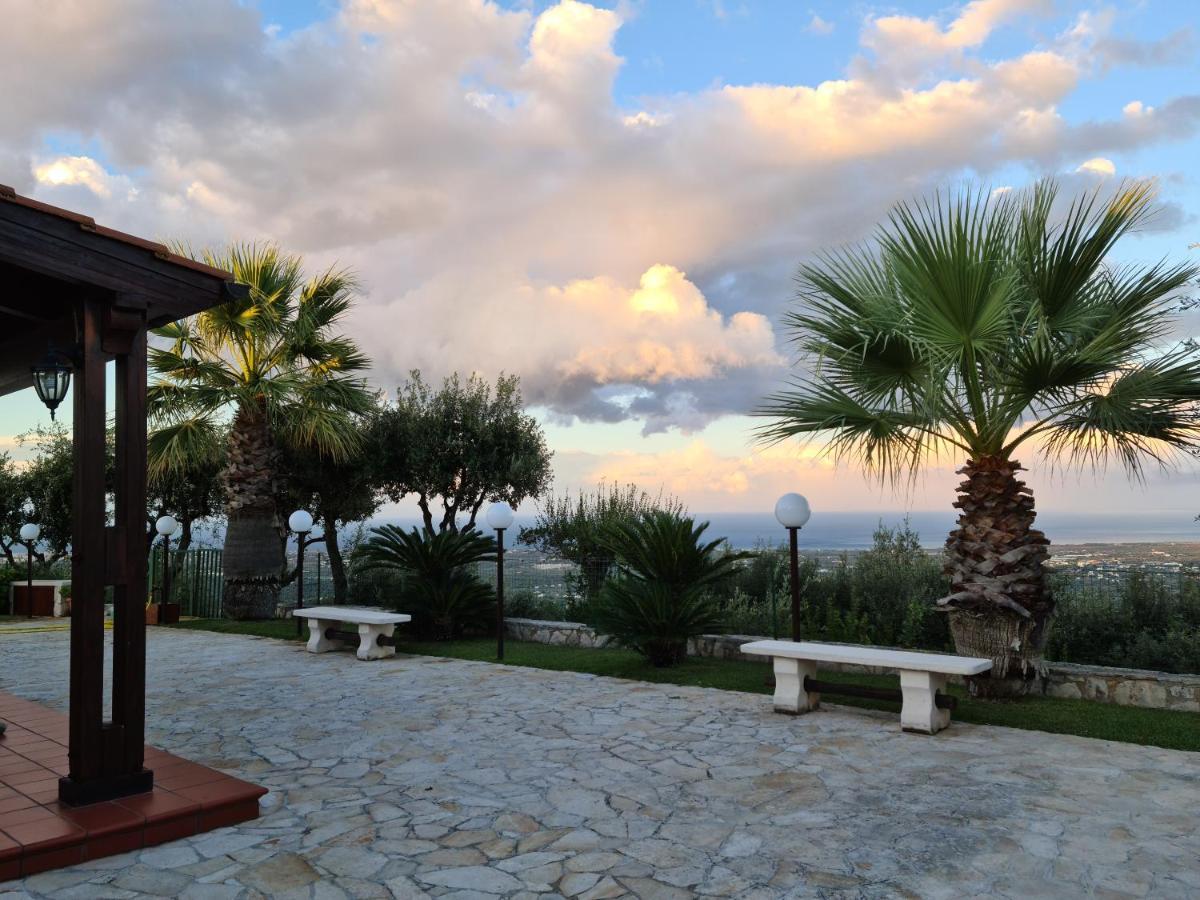 Villa Maremonti 莫诺波利 外观 照片