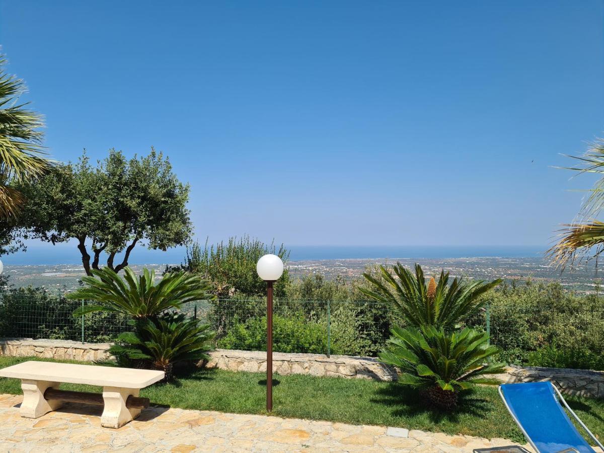 Villa Maremonti 莫诺波利 外观 照片